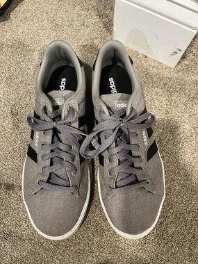 adidas Men’s Gray Sneakers with Black Stripes